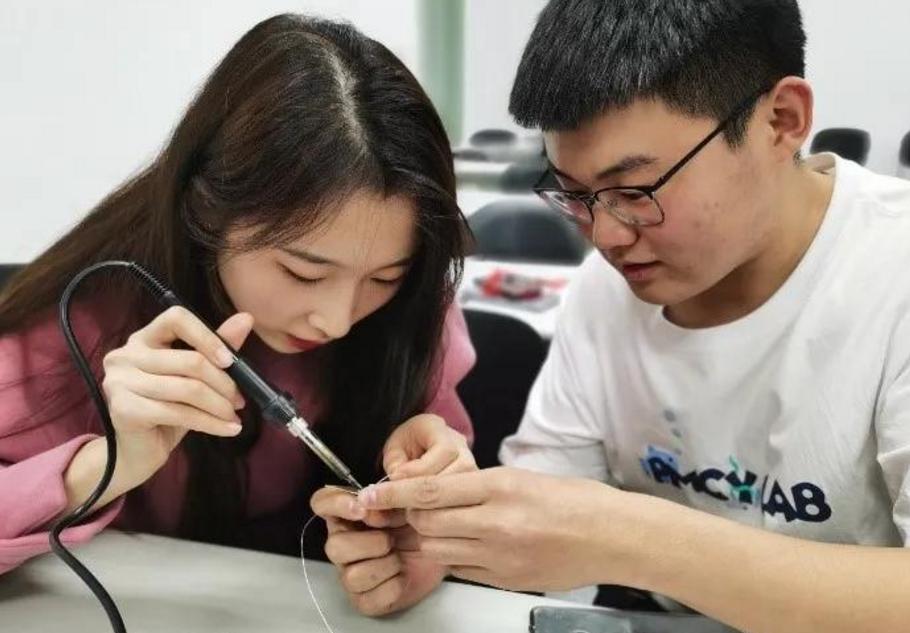 2022年医学专科热门专业,2022年大学生报考的热门专业