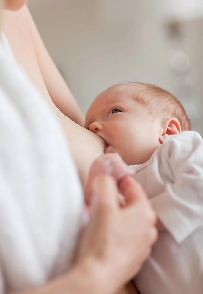 堵奶半夜很疼怎么办,半夜堵奶严重可以怎么办