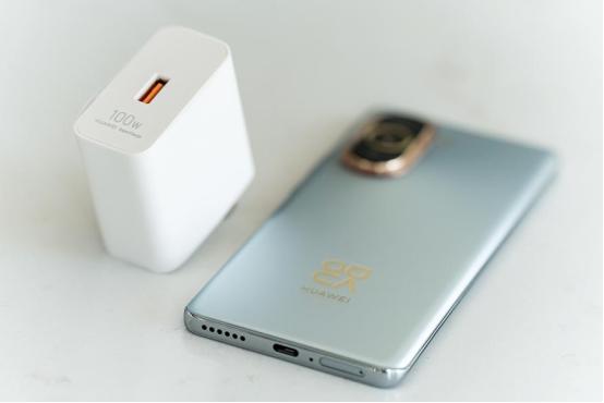 华为手机nova10哪款值得购买,华为手机nova10值得入手吗