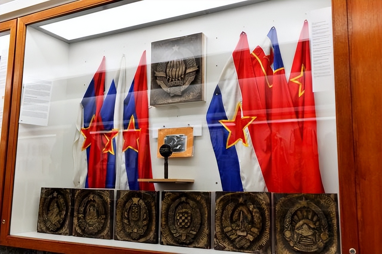 谁炮制了科索沃种族屠杀,科索沃战争种族屠杀死了多少人