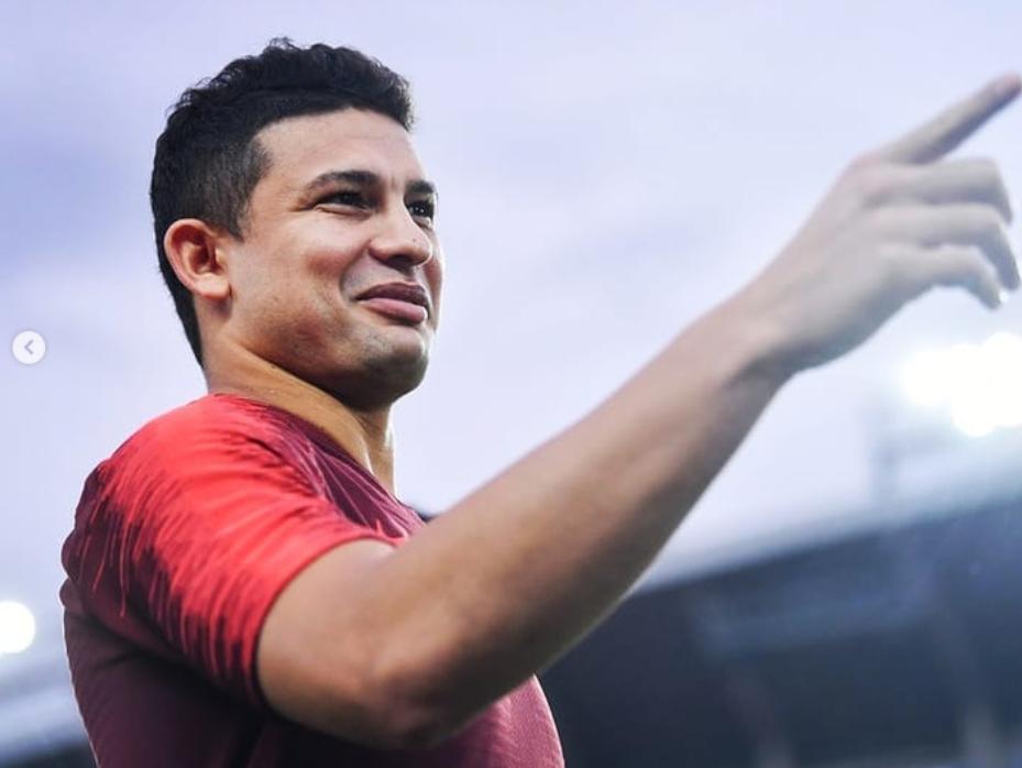 艾克森中超最新消息,艾克森中超射手王亚冠