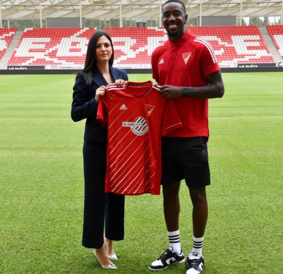 特谢拉经纪人,特谢拉新赛季外援