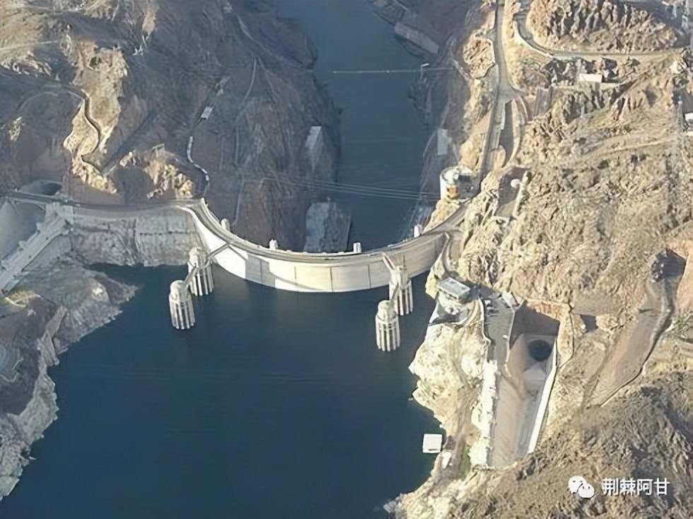 黄金还能不能买了,黄金基金能买吗