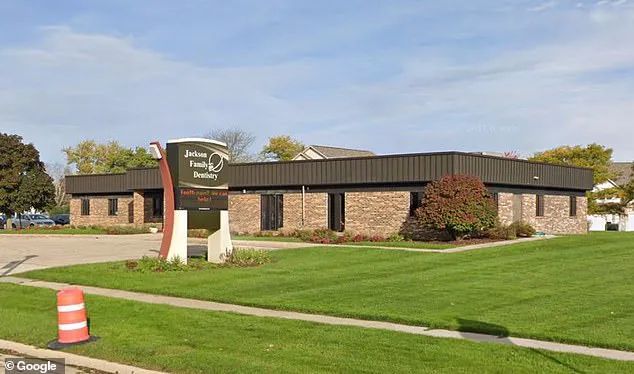 美国牙医设陷阱杀非洲狮王,牙医会不会故意损坏患者的牙齿