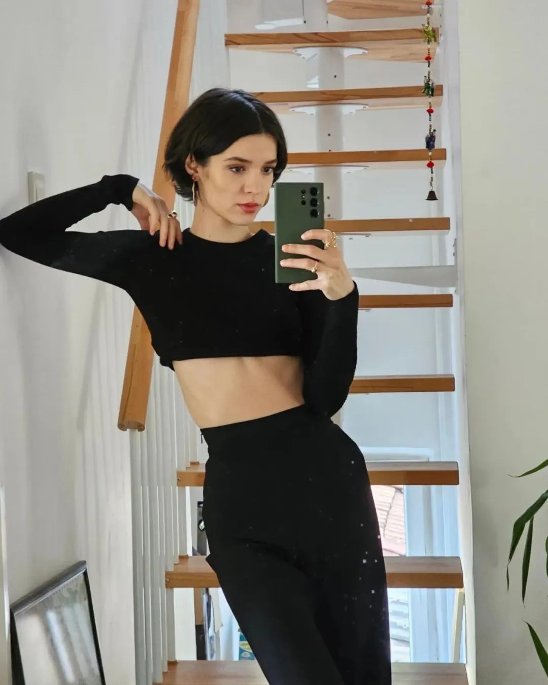 短发夏季气质穿搭高级感,夏季时尚个性精神短发