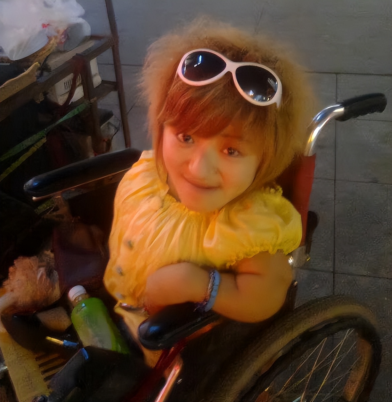 女富豪李喜梅简历,上海女首富李喜梅结婚