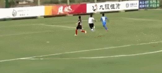 彭诗梦出击失误完整视频,彭诗梦世界杯多次精彩扑救