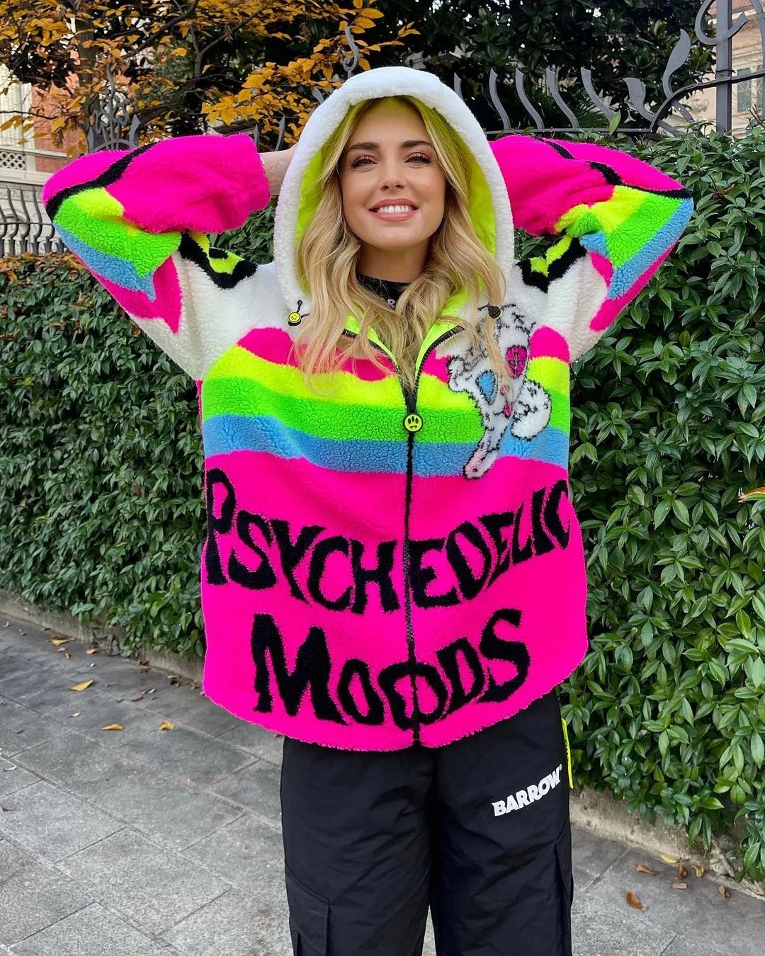 春天穿粉色到底有多好看呢,这个冬季穿粉色会让你惊艳动人