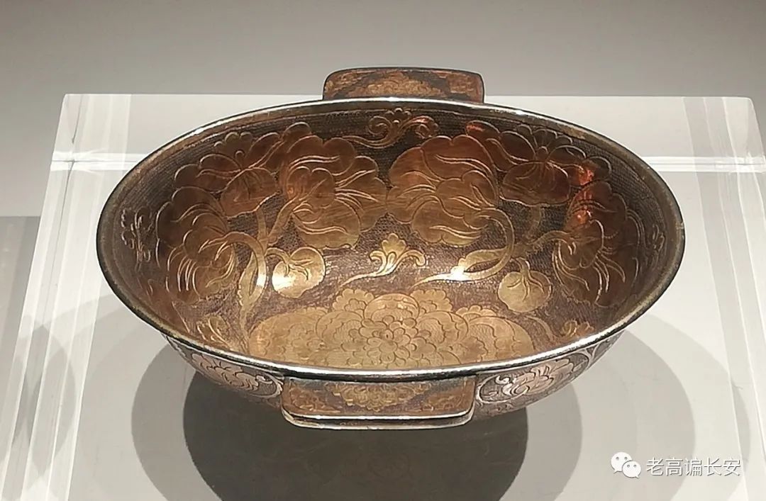 唐代鎏金杯,唐代银凤杯