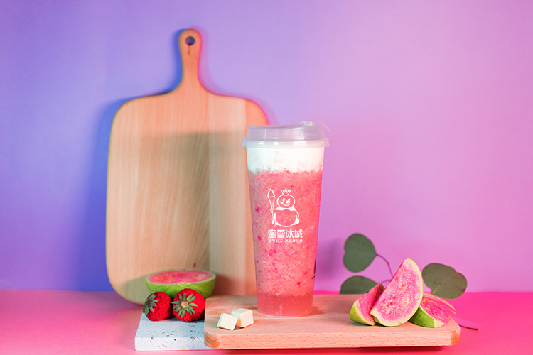 加盟蜜雪冰城多少钱大概，蜜雪冰城奶茶加盟费明细表2023