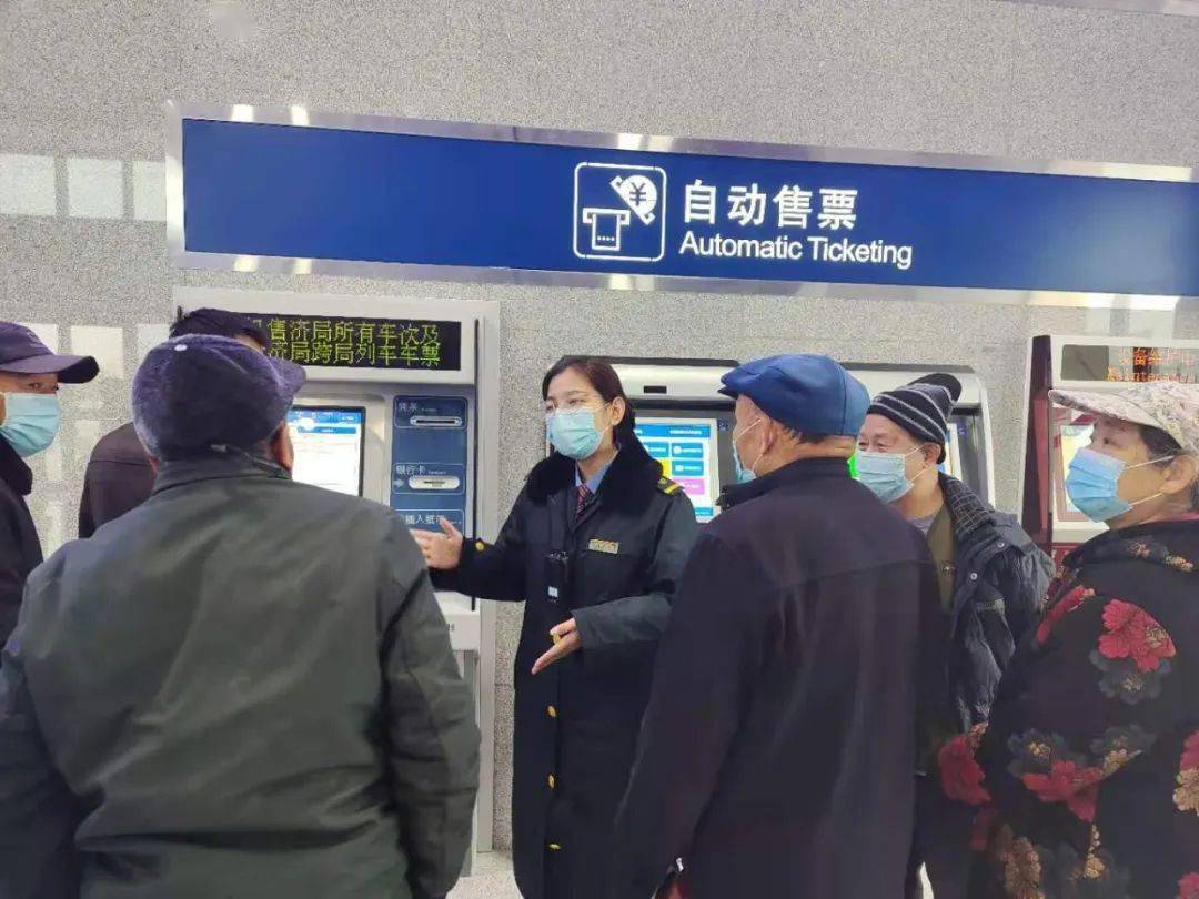 外国人体验中国地铁和高铁,外国人对中国高铁真实评价