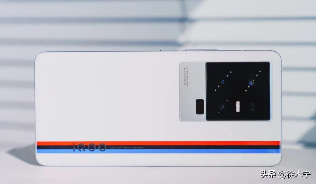 最强钉子户手机,3款高性能高颜值的手机值得考虑