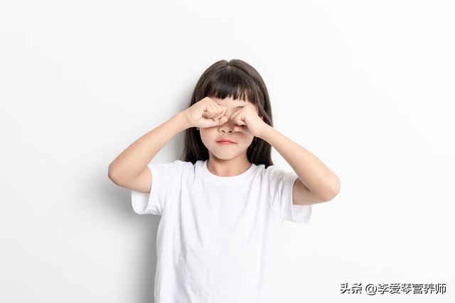 这些常见的伤眼习惯，看你占了几个，屏幕*党**该如何护眼？