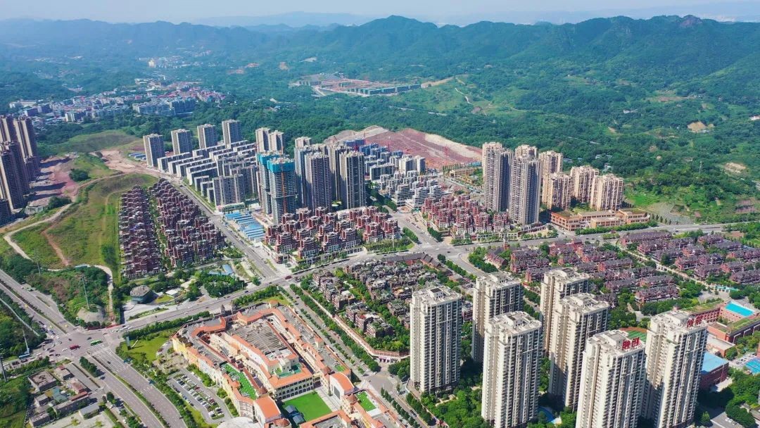 融创欧麓花园最新消息,融创交付喜报