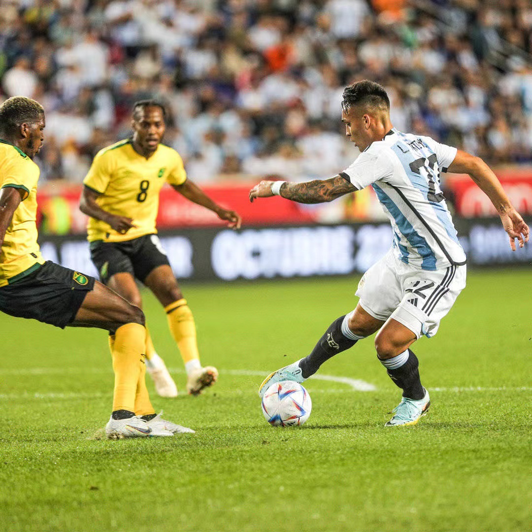 假装自己在世界杯图片,世界杯假装自己是球迷