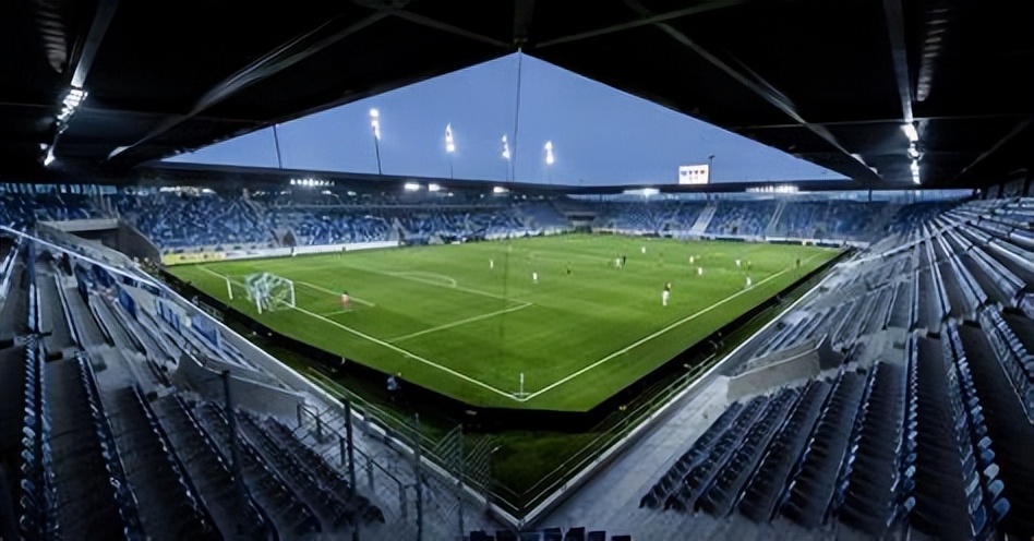 欧洲足球豪门球场盘点,欧洲足坛十大震撼球场