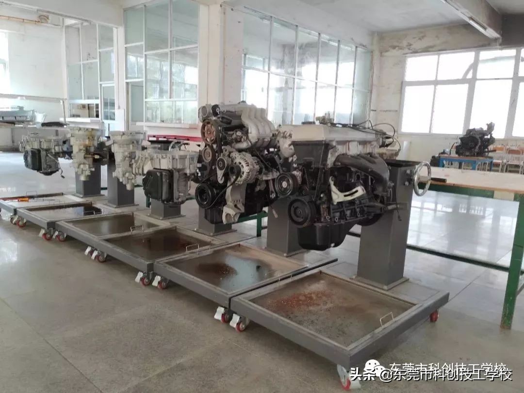 沉浸式体验校园生活的一天,东莞市技工学校推荐