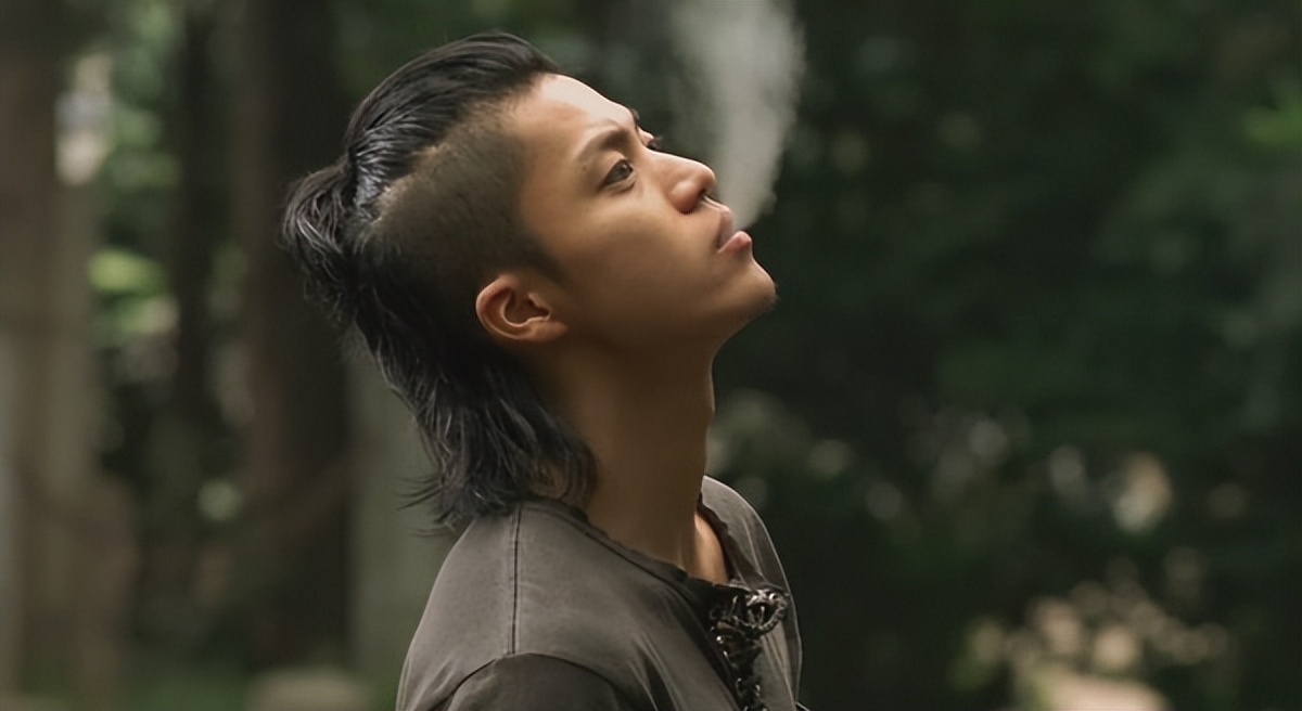 今日竞彩2串1足球推荐,今日竞彩2串1分析与推荐