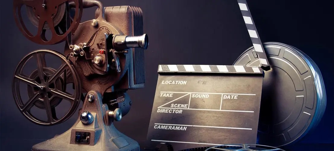 传统媒体广告与网络广告的相同点,电视广告和文字广告是什么关系