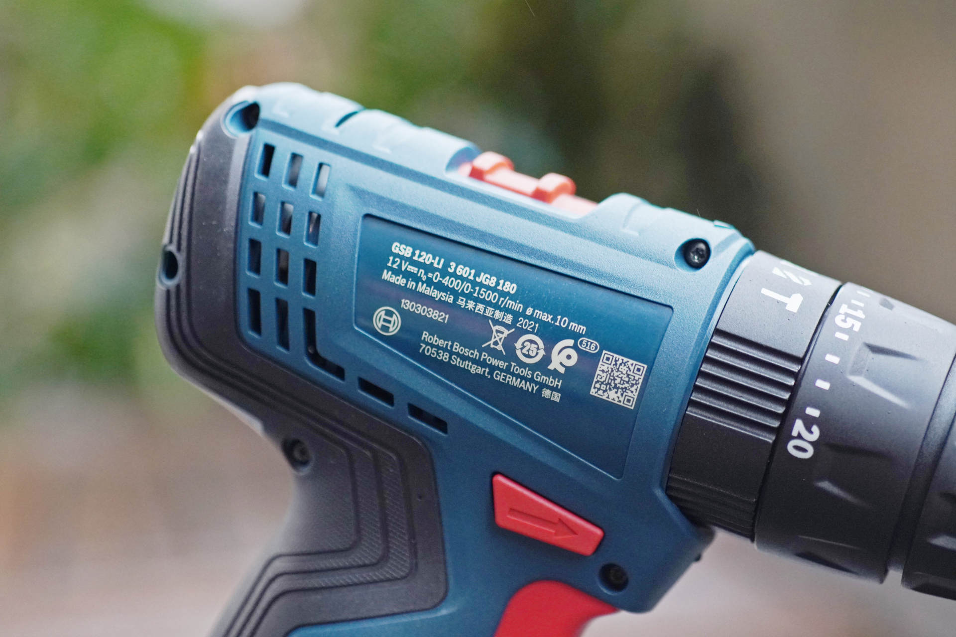 博世冲击钻安装钻头的方法,博世锂电冲击钻如何拆