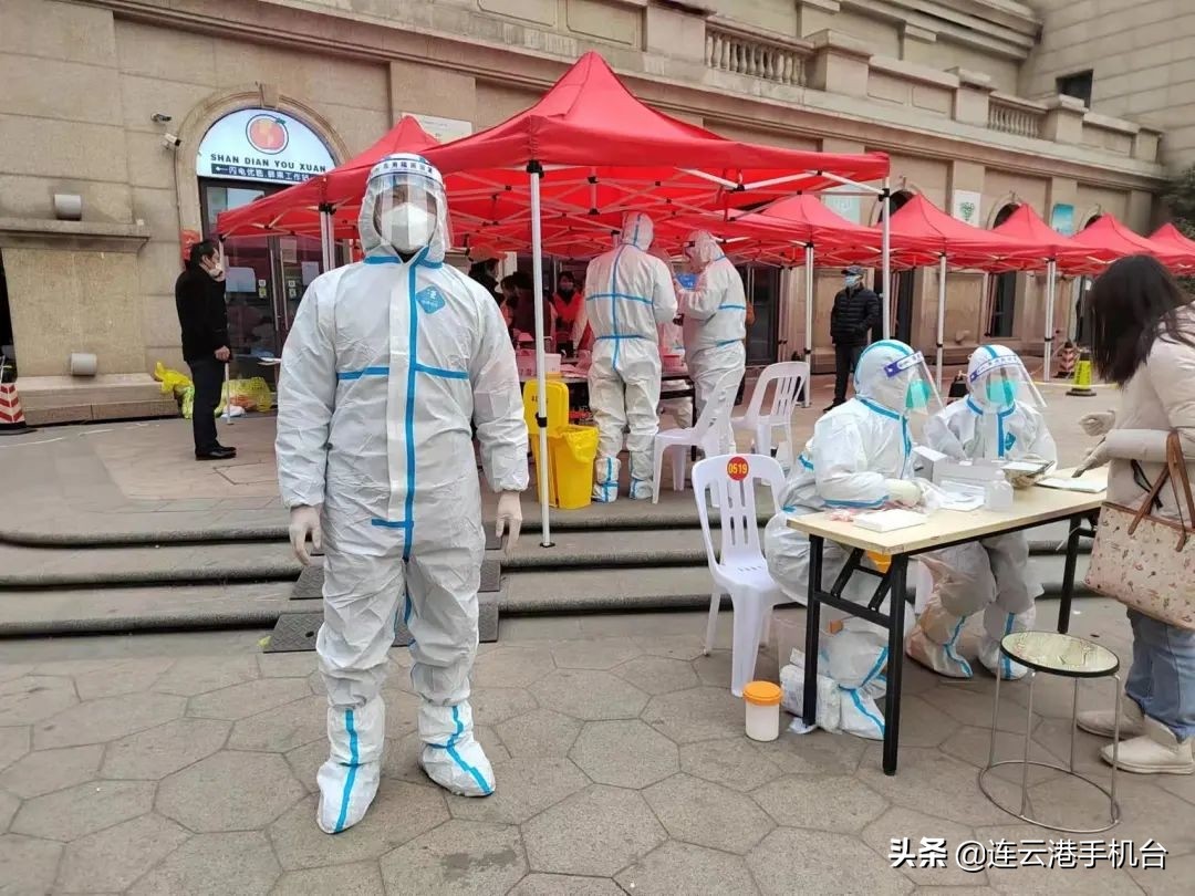 同心战疫奉献爱心巾帼志愿者活动,抗疫志愿者团队活动