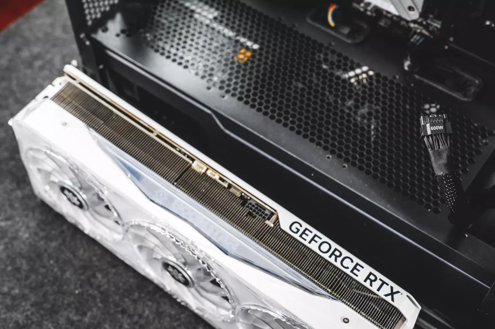 安钛克360水冷,最猛的360一体式水冷散热器