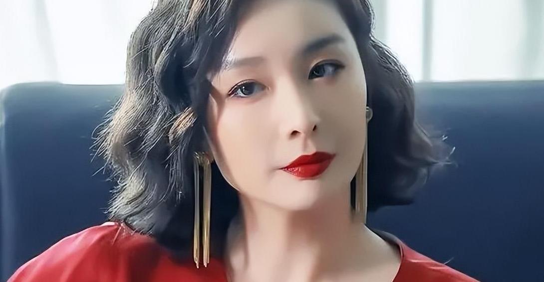 一张脸像不同的两个人是什么体验,同一张脸都是两个模样