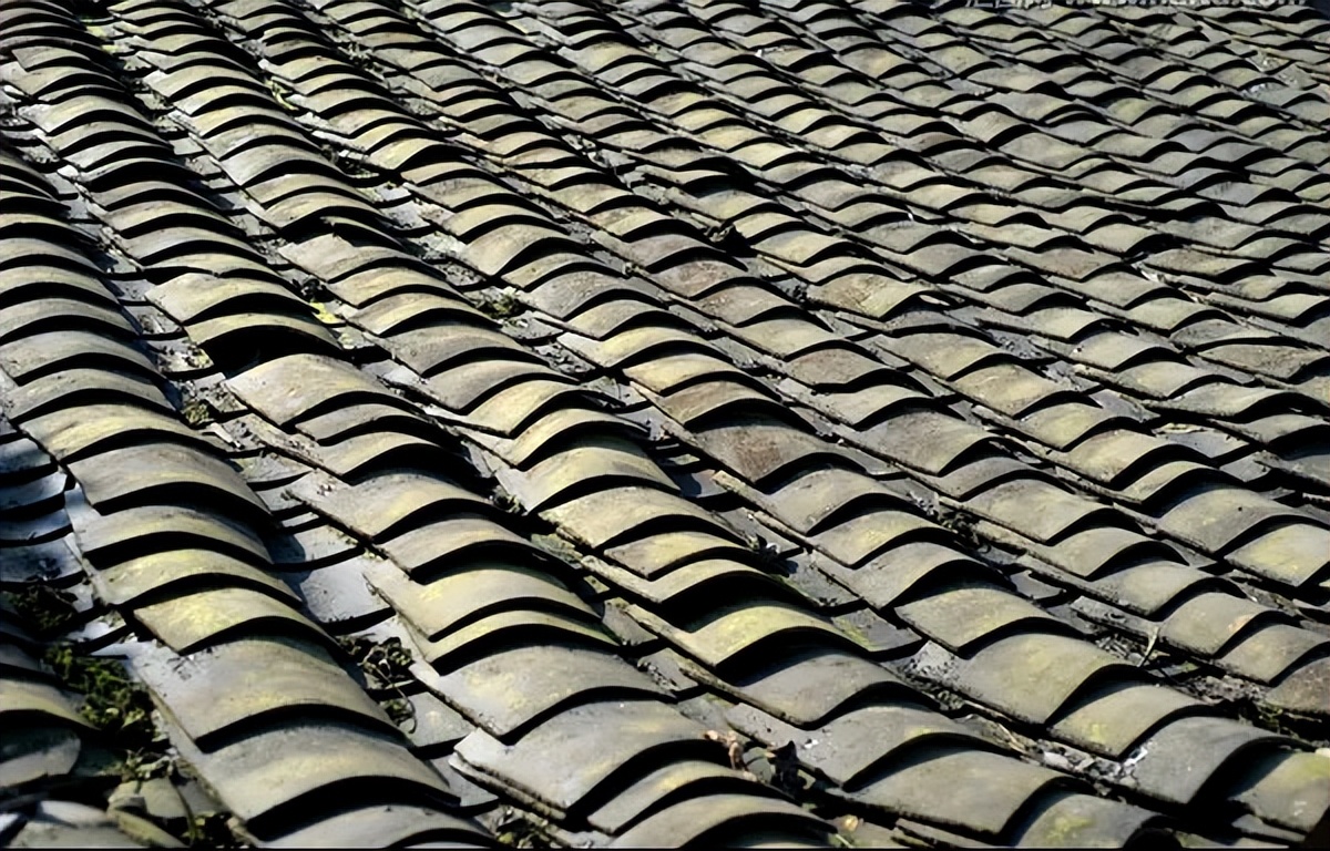 仿古小青瓦漏水维修,旧房顶漏水修补方法树脂瓦