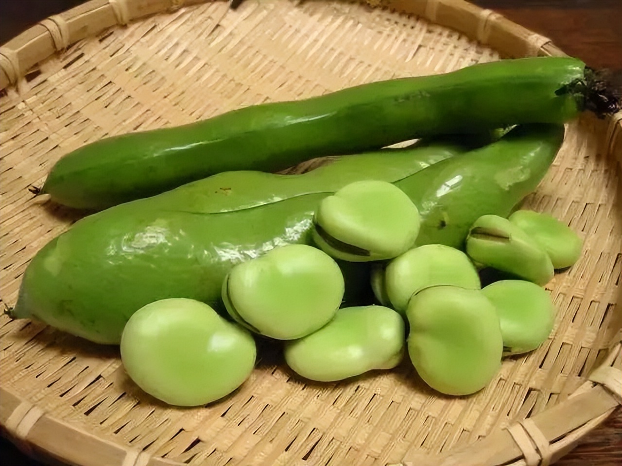 它是“初夏第一鲜”,比红豆祛湿、比核桃补脑!配鸡蛋鲜味无敌