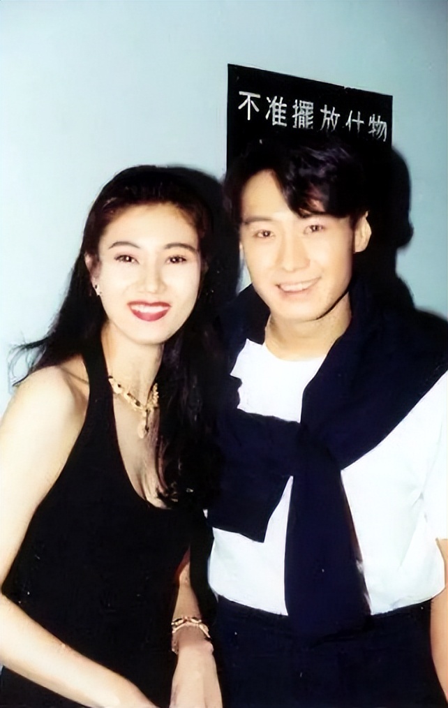 李嘉欣是如何嫁入豪门的 (李嘉欣有多不择手段嫁豪门)