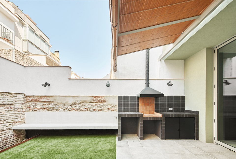 巴塞罗那二居室价格,巴塞罗那买别墅