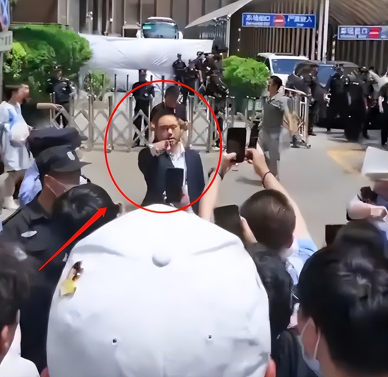 2022世界足球梅西第一场,梅西世界第一输给姆巴佩