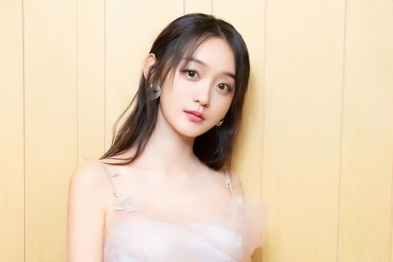 知乎,为什么成不了互联网巨头?八大原因