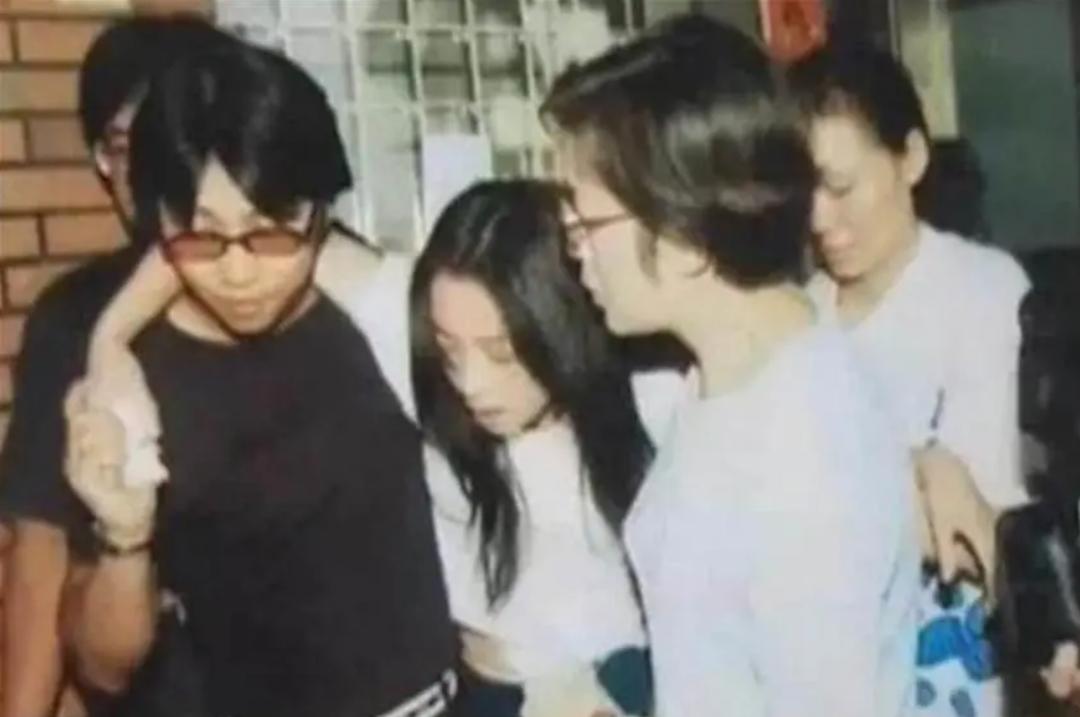 张庭冻结6亿,张庭夫妇被冻结6亿