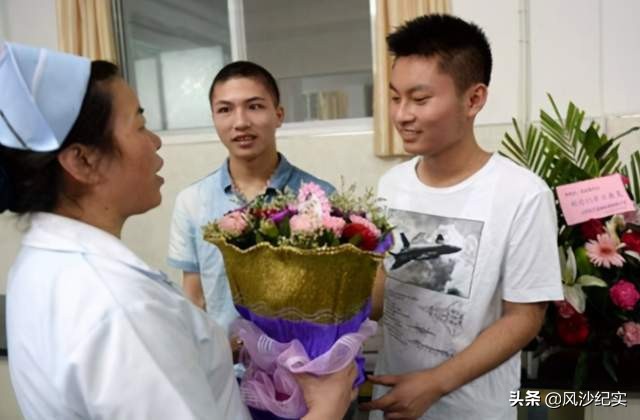 江西高考夺刀少年救人,夺刀少年拒绝清华大学破格录取