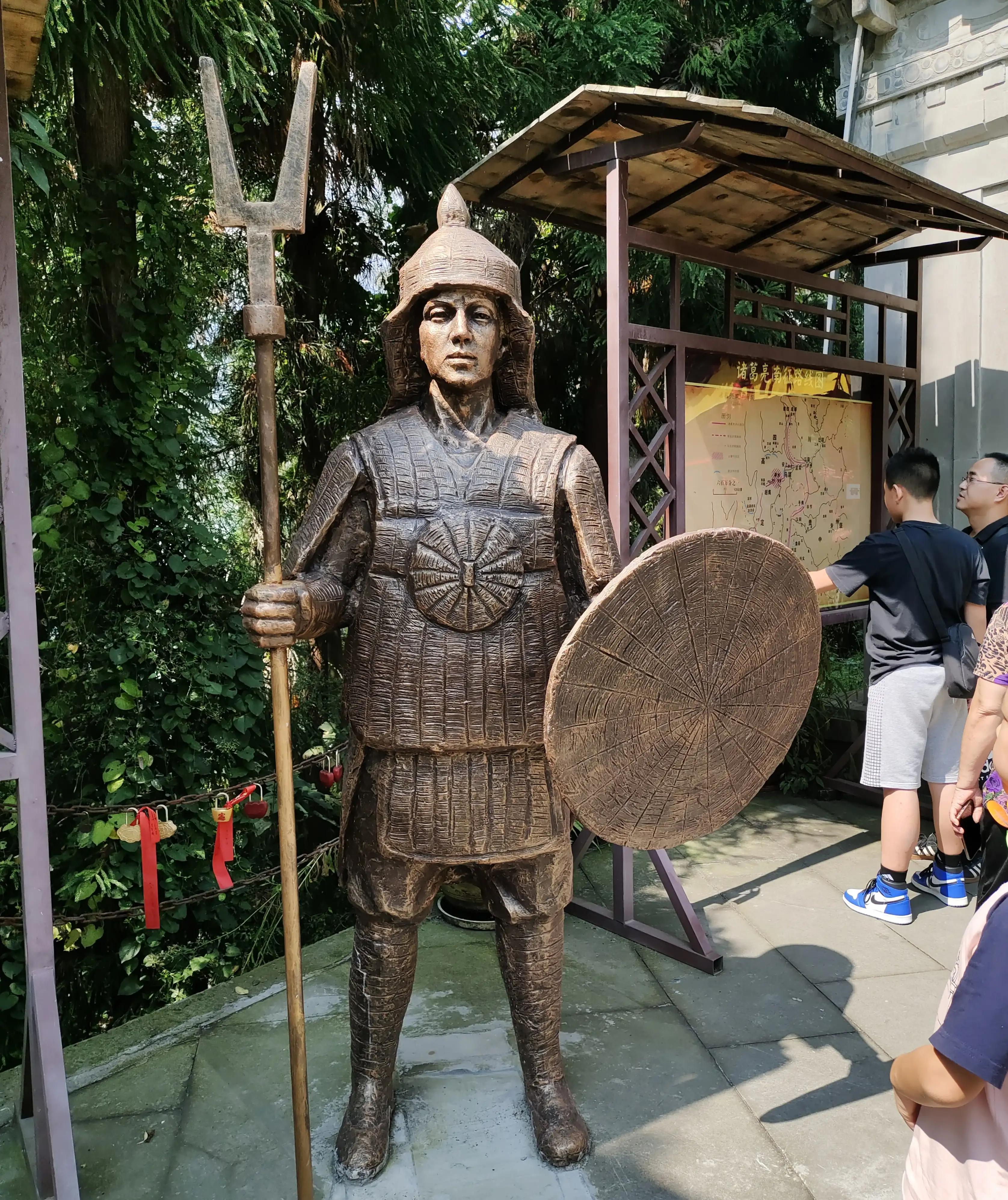 三年级写去马畈玩300字作文,三年级作文去夏威夷旅游