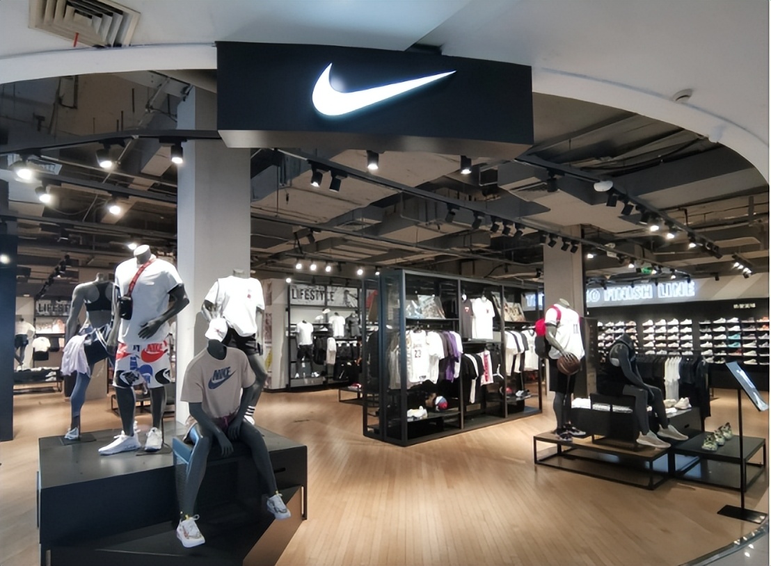 耐克市值一夜蒸发800多亿的原因,耐克市值蒸发13亿处理结果