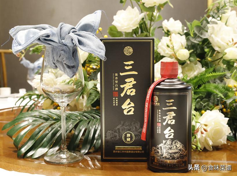 洋河经典名酒：海之蓝，天之蓝，梦之蓝有啥区别？到底哪个更好喝