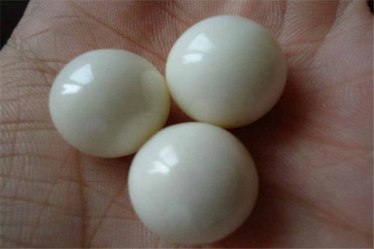 火葬场可以烧出舍利么,火葬场遗体火化烧出舍利吗