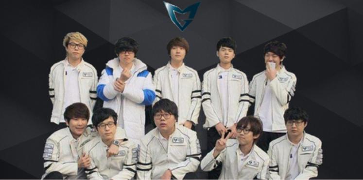 深夜看哭的故事,一些让人看哭的故事