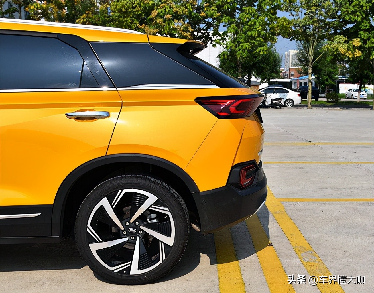 媳妇的闺蜜花15W买台SUV，我这20W的车型，天天遭嫌弃