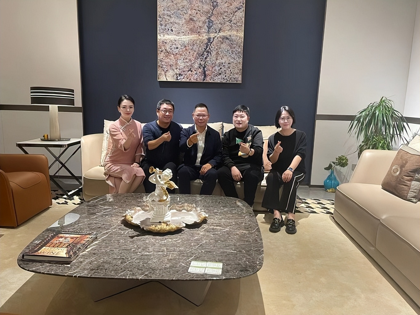 走访交流--杨君渊走访德克德家国际家居馆会员单位