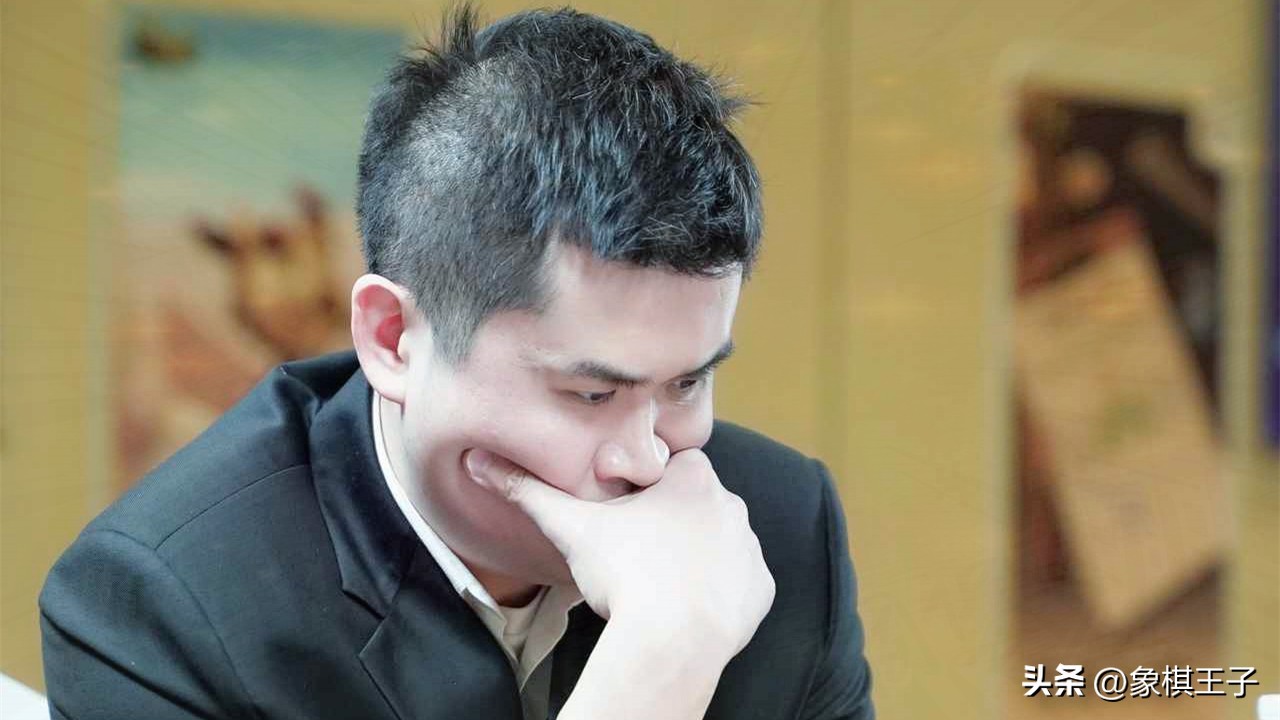 象甲王天一24胜2负,象甲王天一十连胜击败汪特