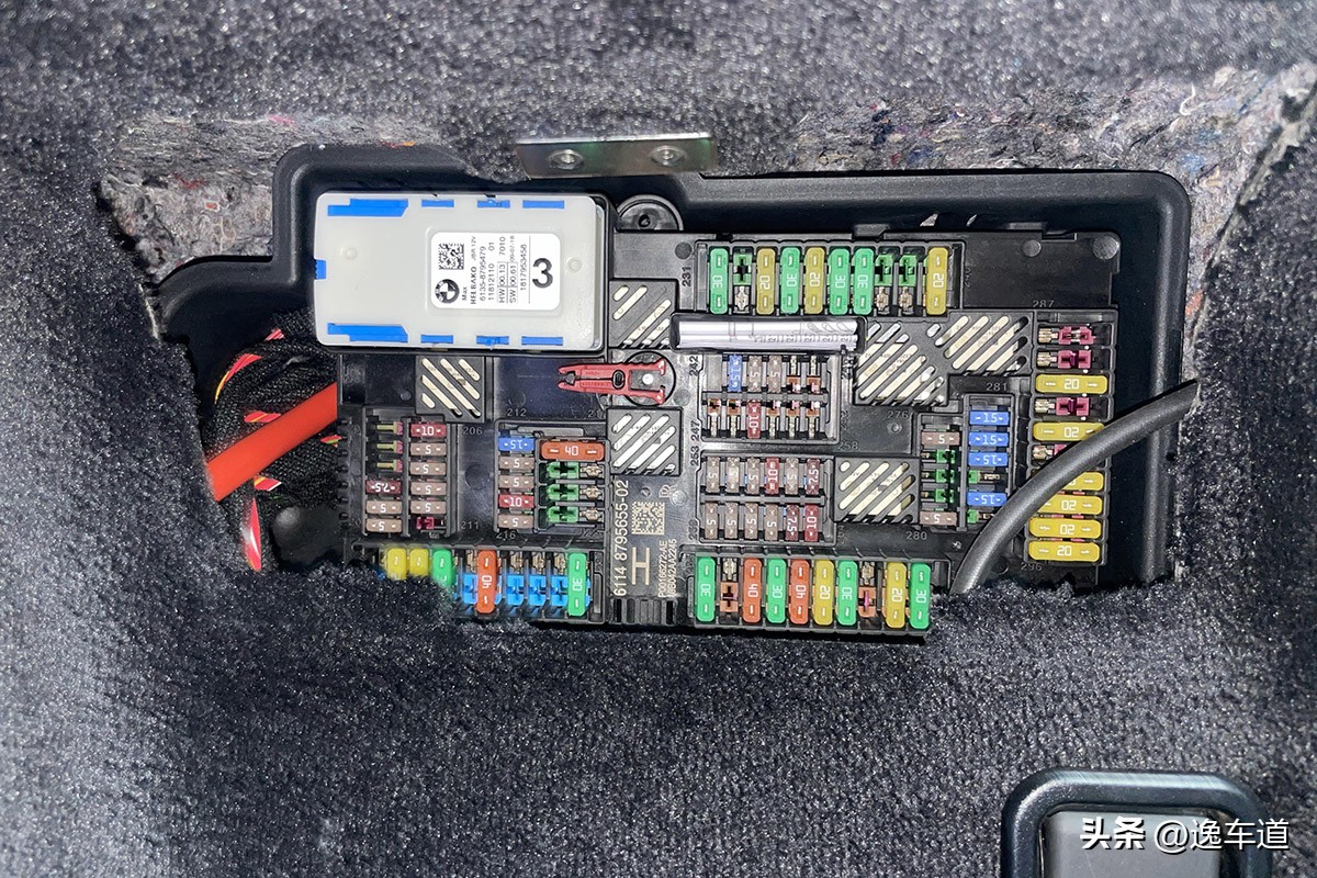 近600万的二手车你见过吗？这台劳斯莱斯库里南是不是你的菜