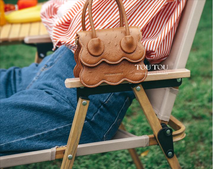 40到50岁女人适合背什么包包,40岁女性背什么牌子的包包