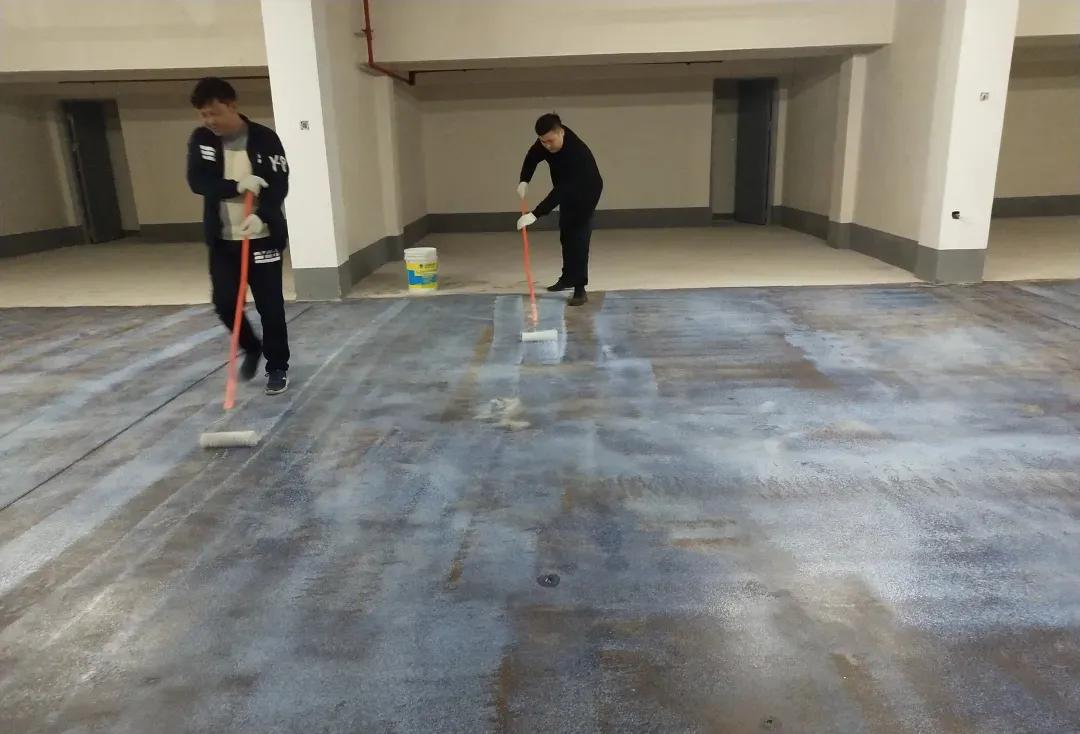 自流平水泥施工注意事项,冬季施工石膏基自流平