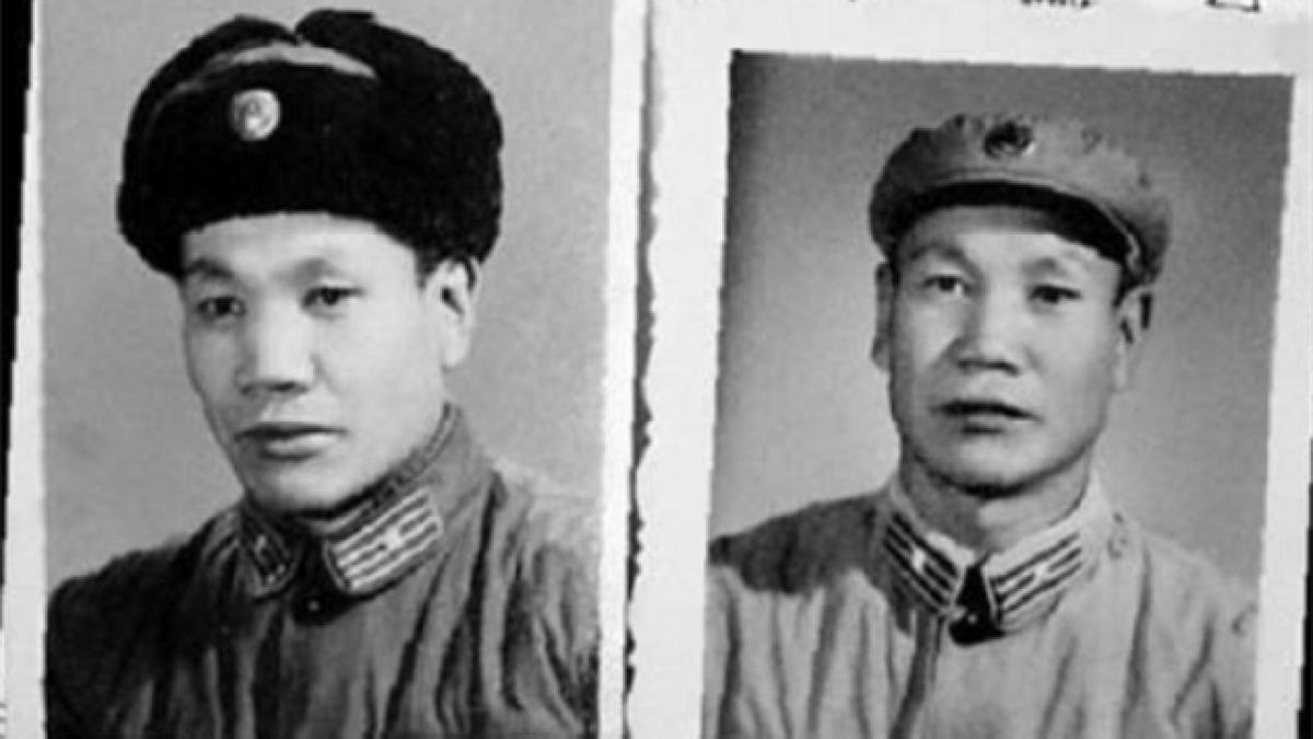 七旬老汉来到部队驻地,7旬老汉到部队报告任务完成