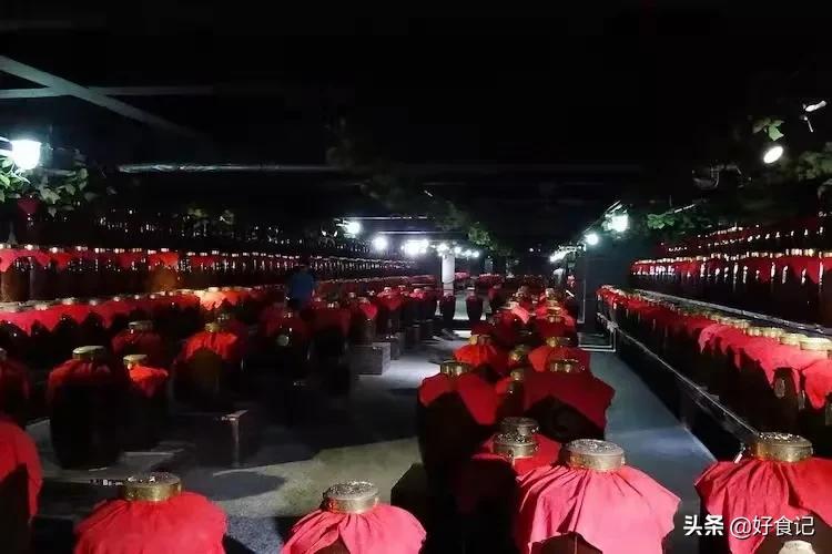 有了这杯酒，天涯也是团圆