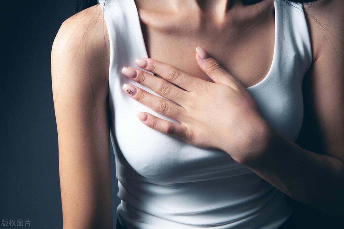 频繁洗澡后乳头破损结痂，老公轻轻摸一下都疼，这是什么病？