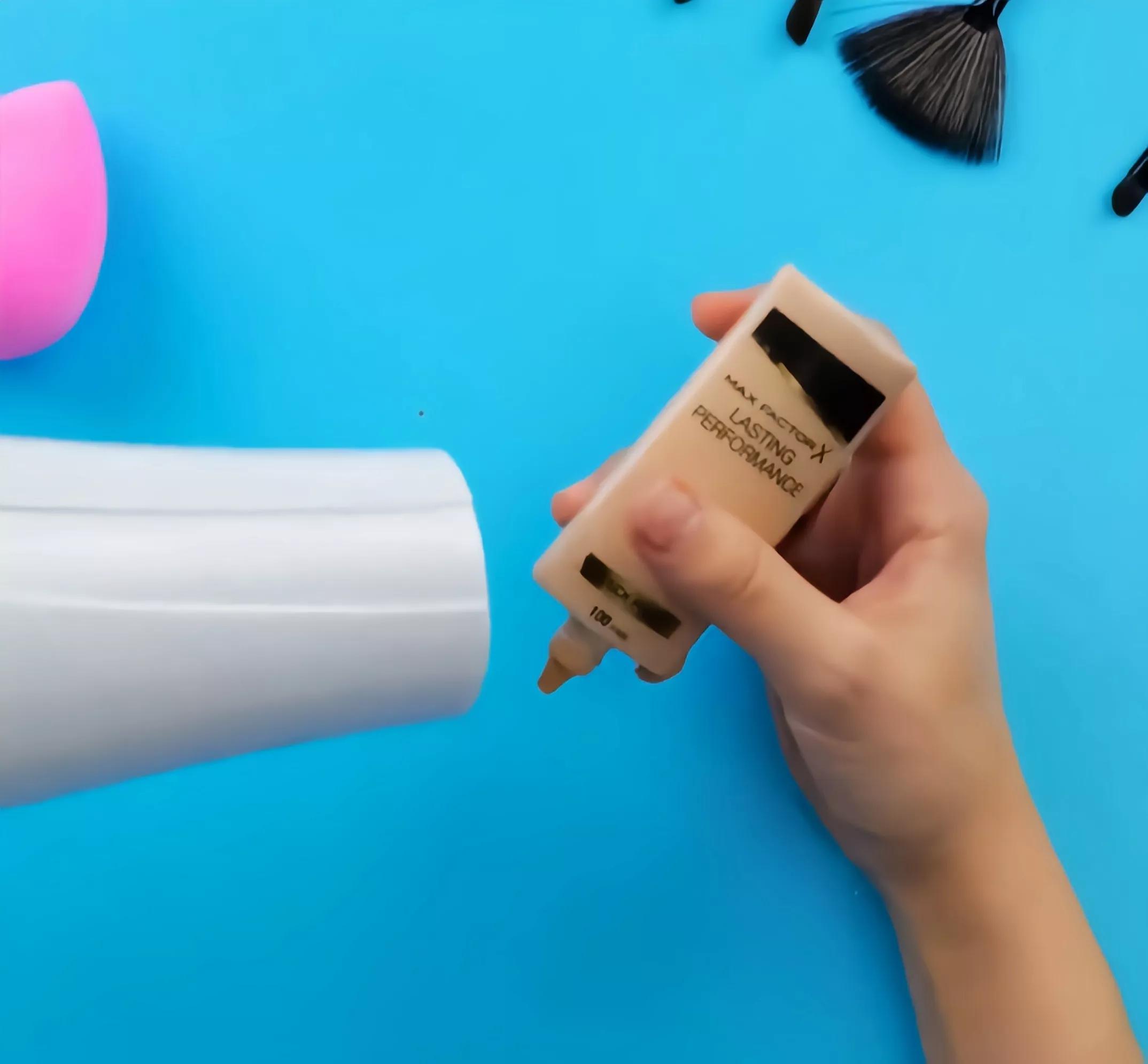 教你6个小技巧衣服干净如新,不可水洗的衣服应该怎么清洗